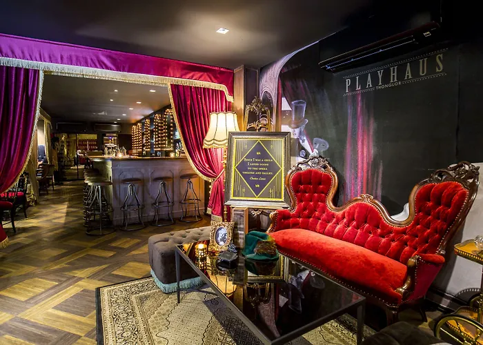 Playhaus Thonglor 호텔