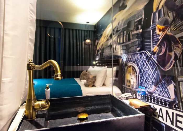 호텔 Playhaus Thonglor 3*